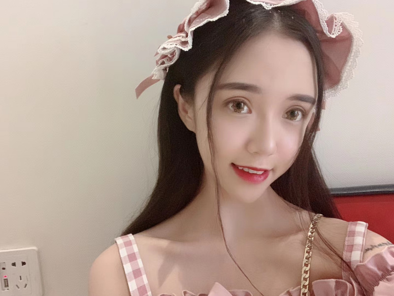 娇小妹子恋恋
