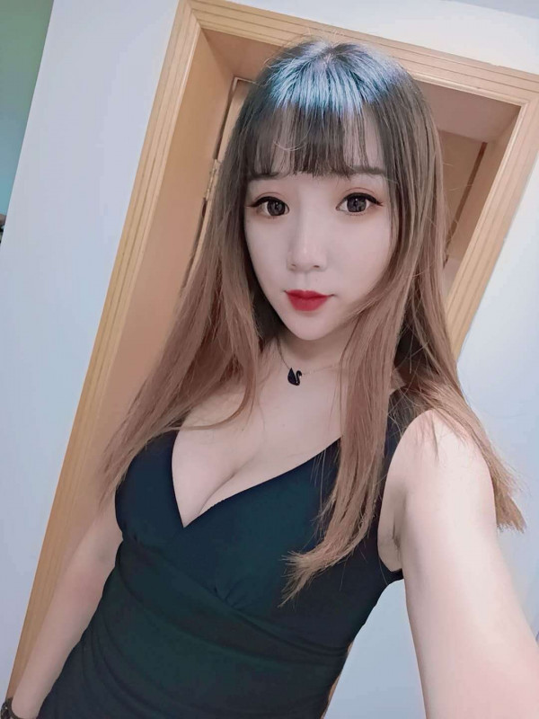 秦淮区 大胸妹